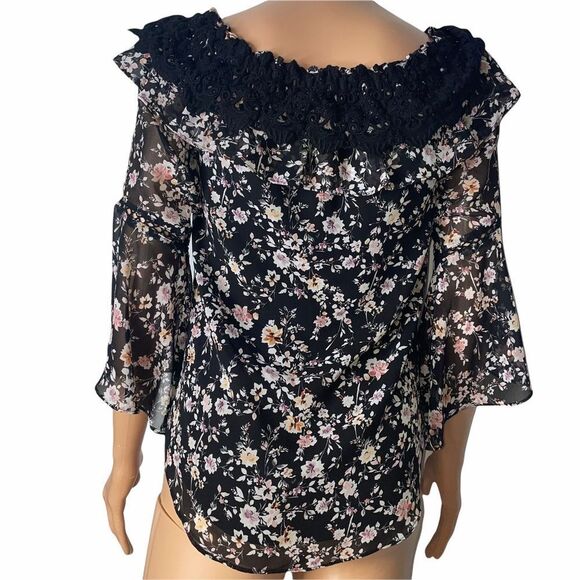 💋Bundle 4 items for $20. Add items💋 to a bundle - Picture 5 of 13